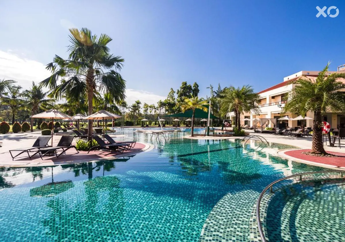 Eastin Thana City Golf Resort