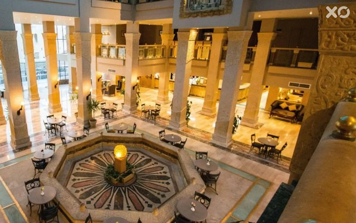 Sunny Days El Palacio