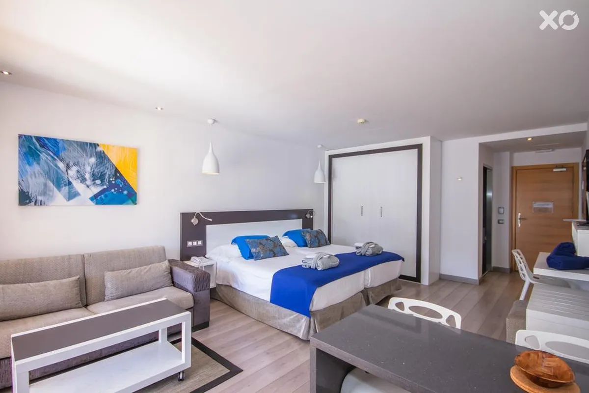Servatur Casablanca Suites & Spa