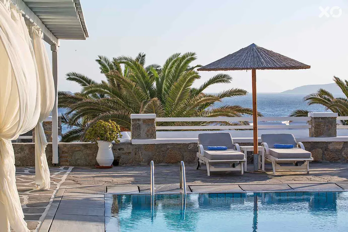 Manoulas Beach Mykonos Resort