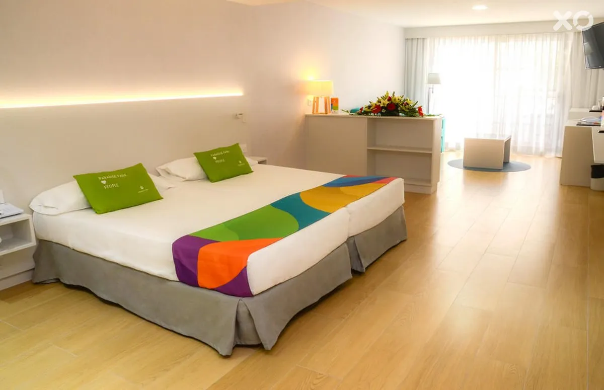 Paradise Park Fun Lifestyle Hotel