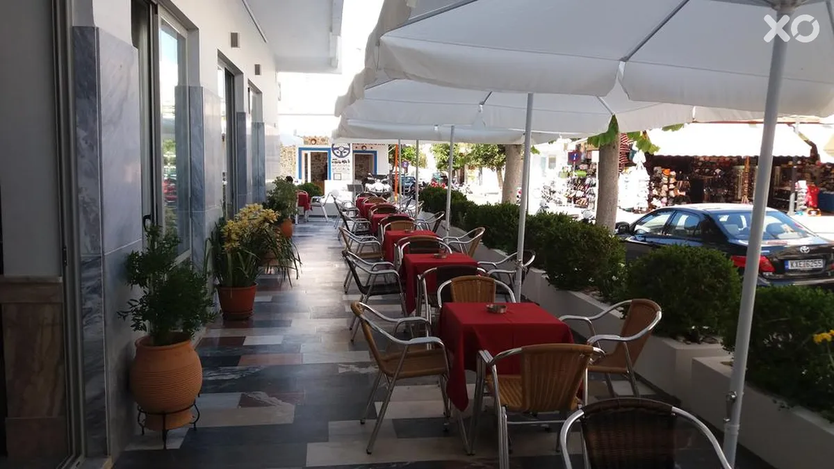Paritsa Hotel