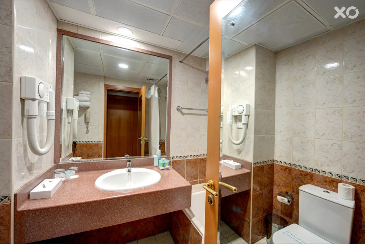 Golden Tulip Deira Hotel