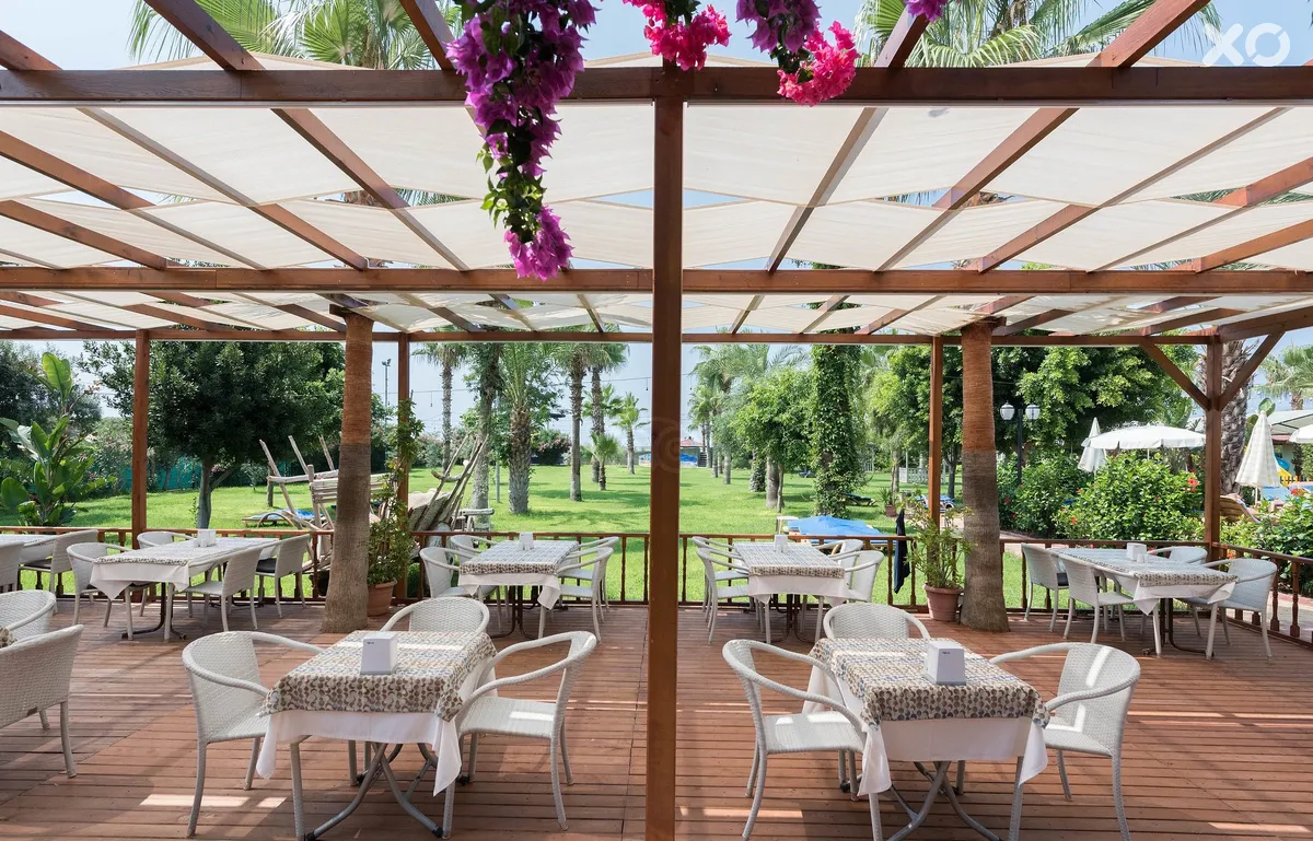 Caretta Beach Hotel