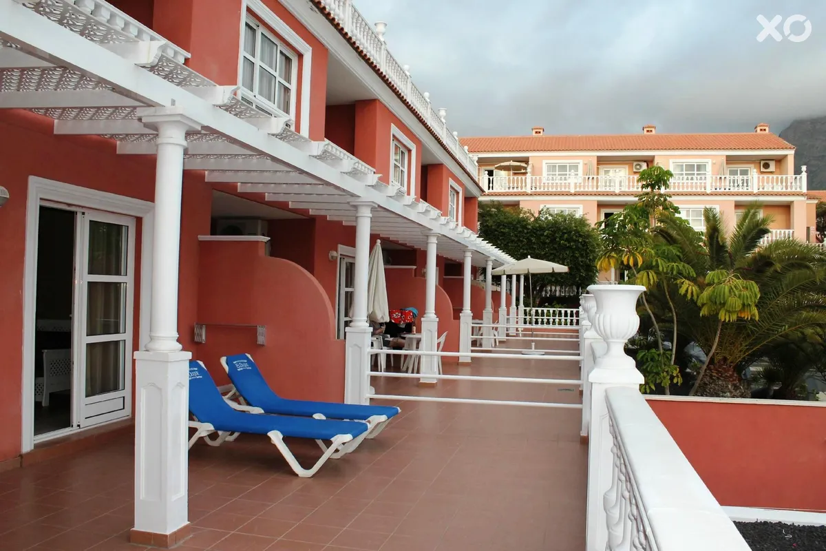 El Duque Aparthotel