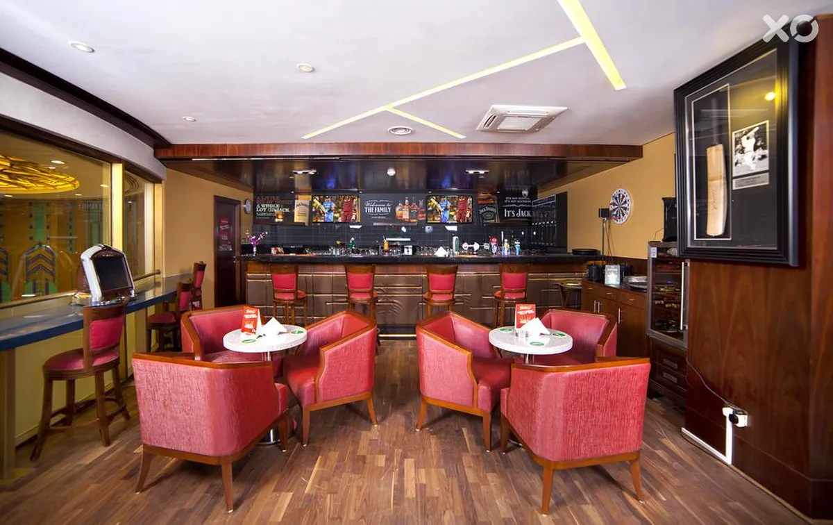 Raviz Center Point Hotel