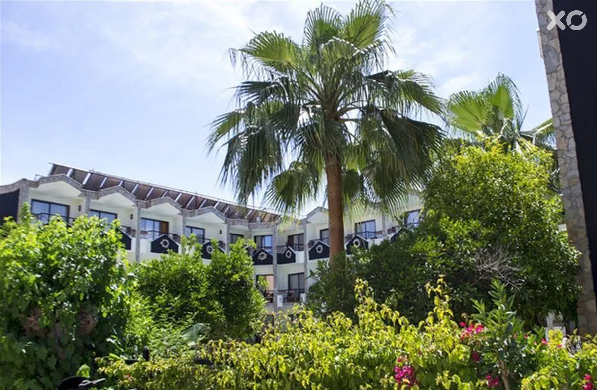Club Herakles Hotel