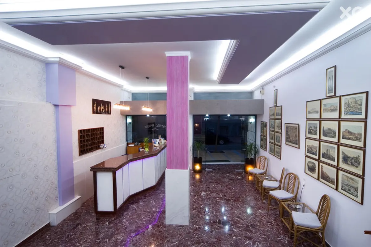 Bakos Hotel