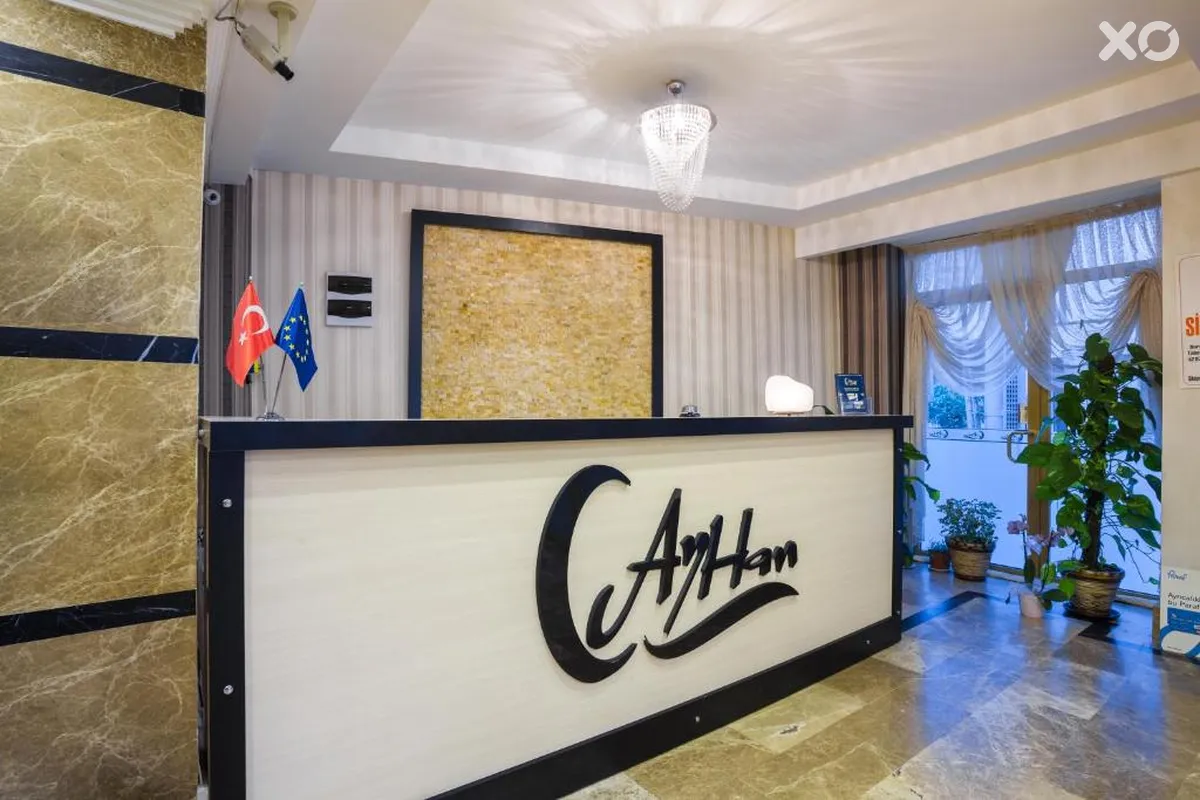 Ayhan Hotel