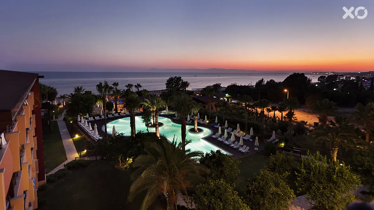 Grand Side Hotel