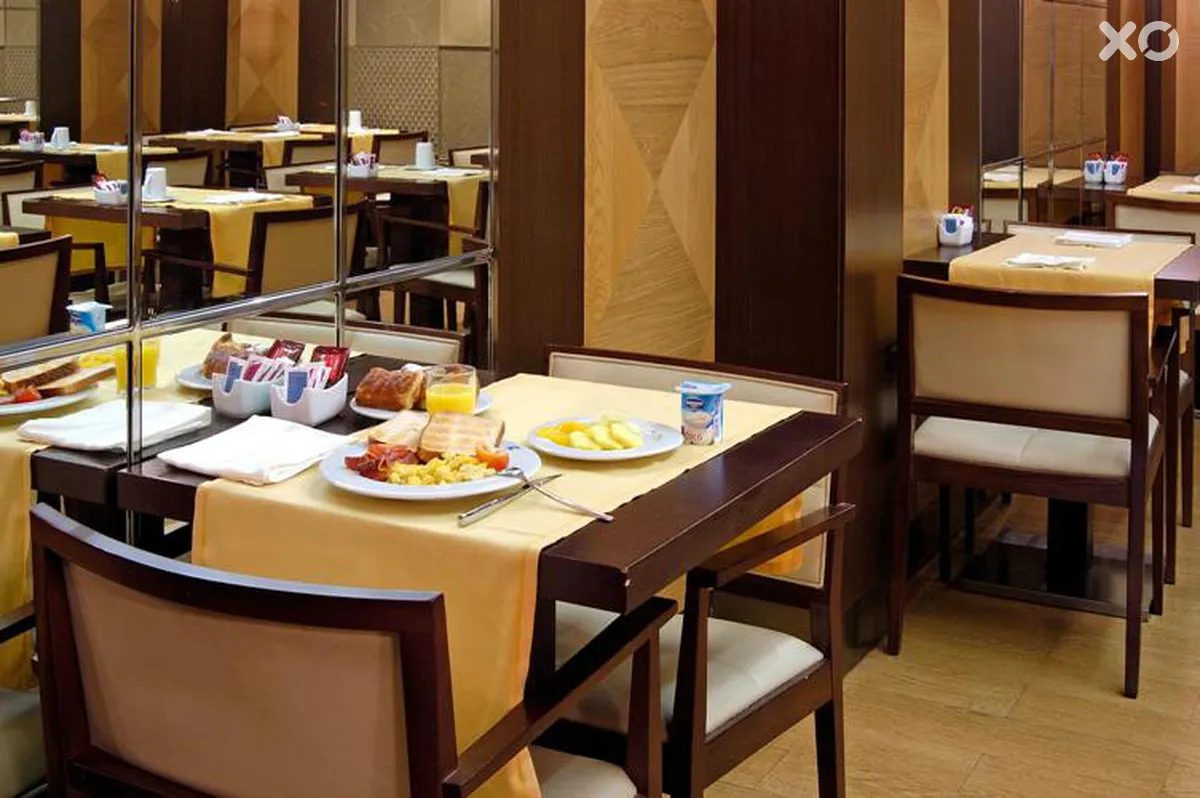Evenia Rocafort Hotel