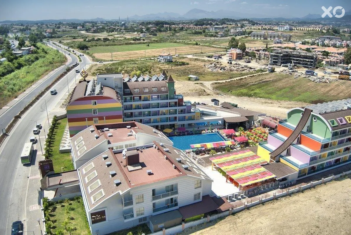 Side Win Hotel & Spa