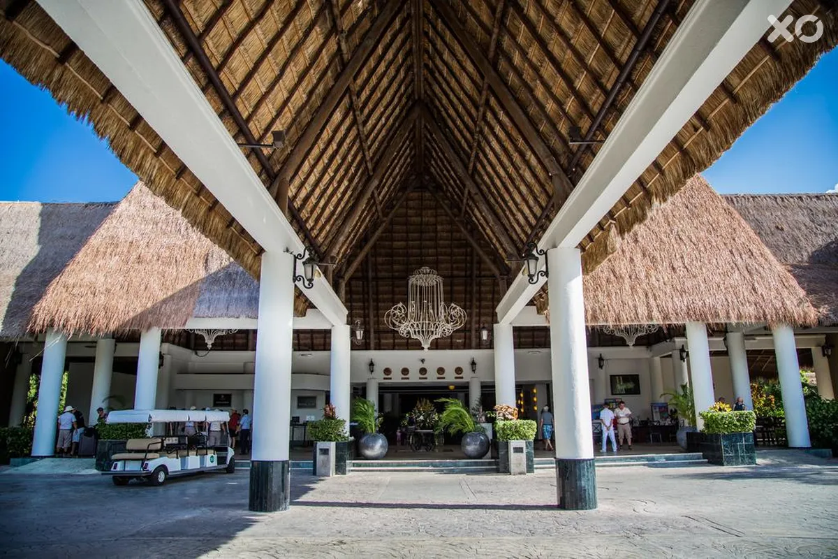 Sandos Caracol Eco Resort