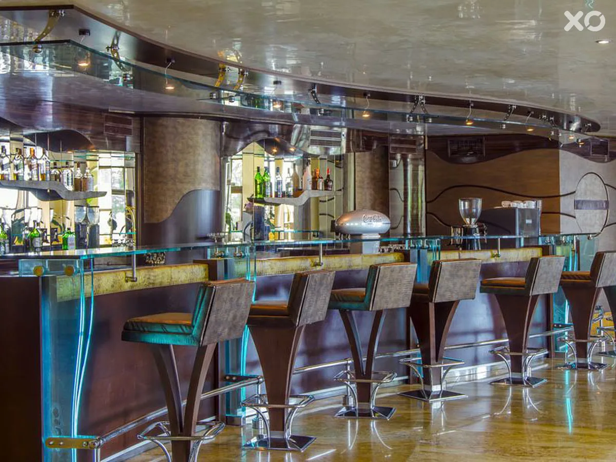 Admiral Hotel