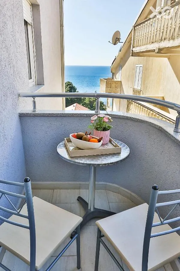Kolomat Guest House