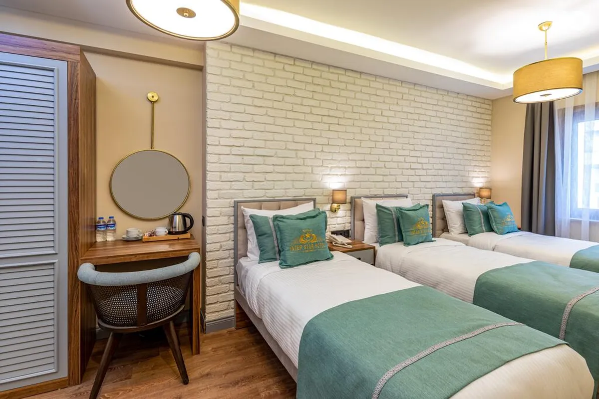 Interstar Hotel