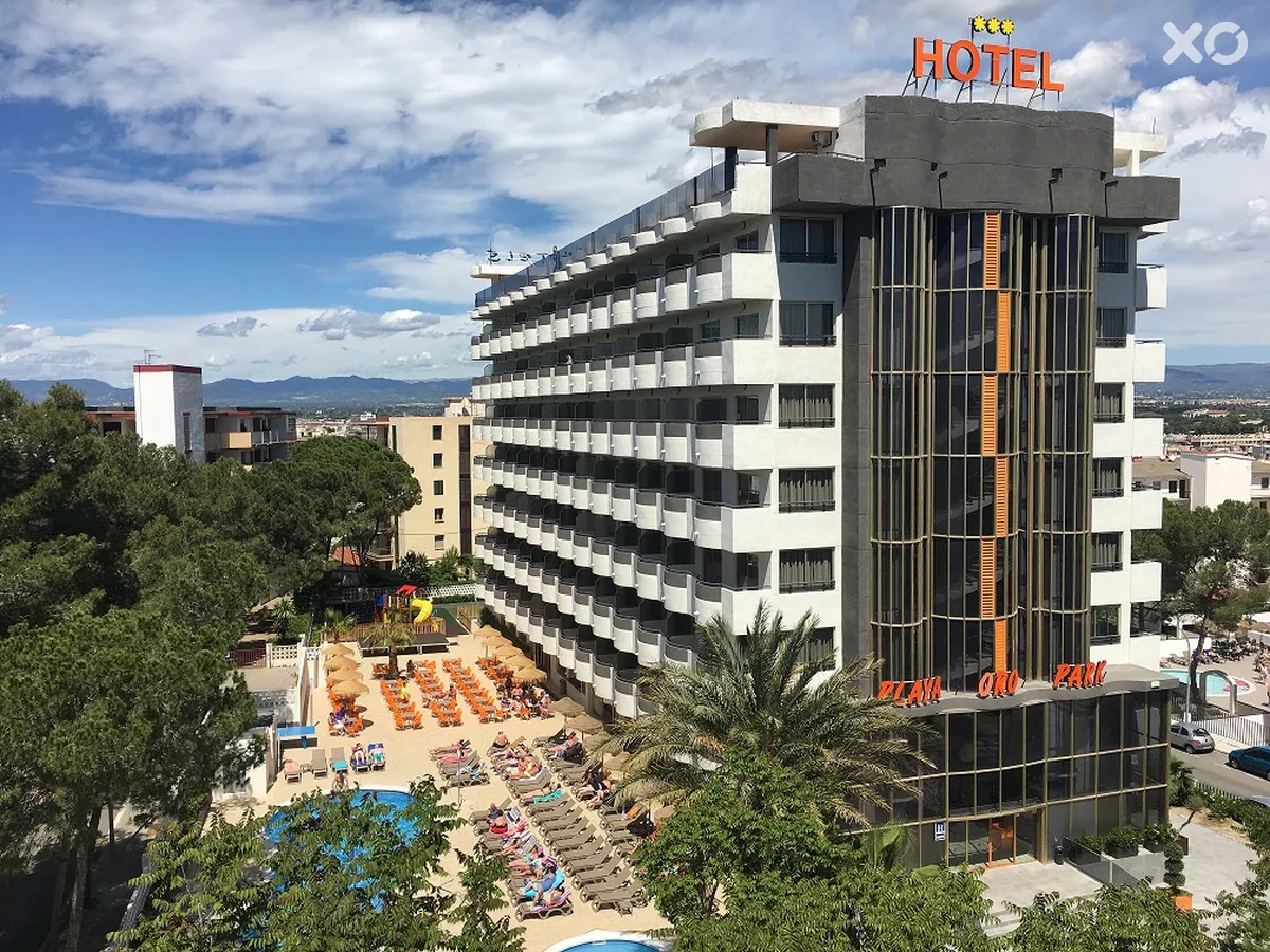 Salou Sunset by Pierre & Vacances