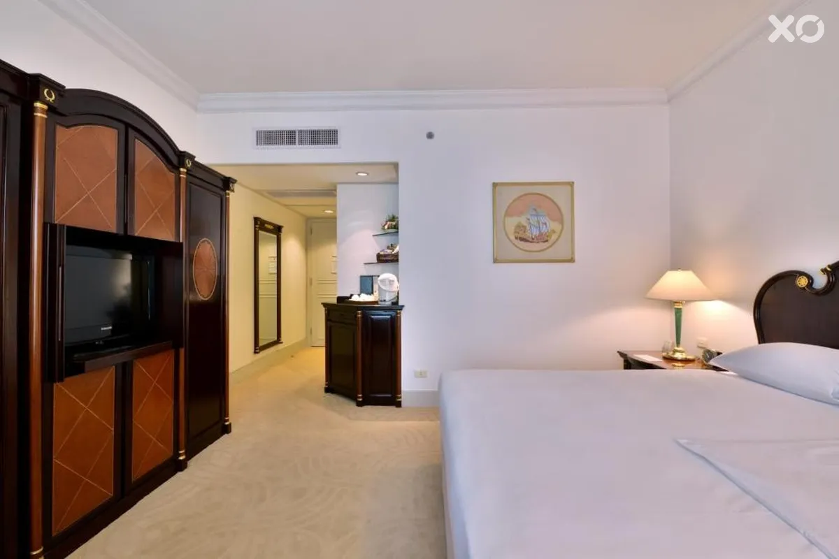 Evergreen Laurel Bangkok