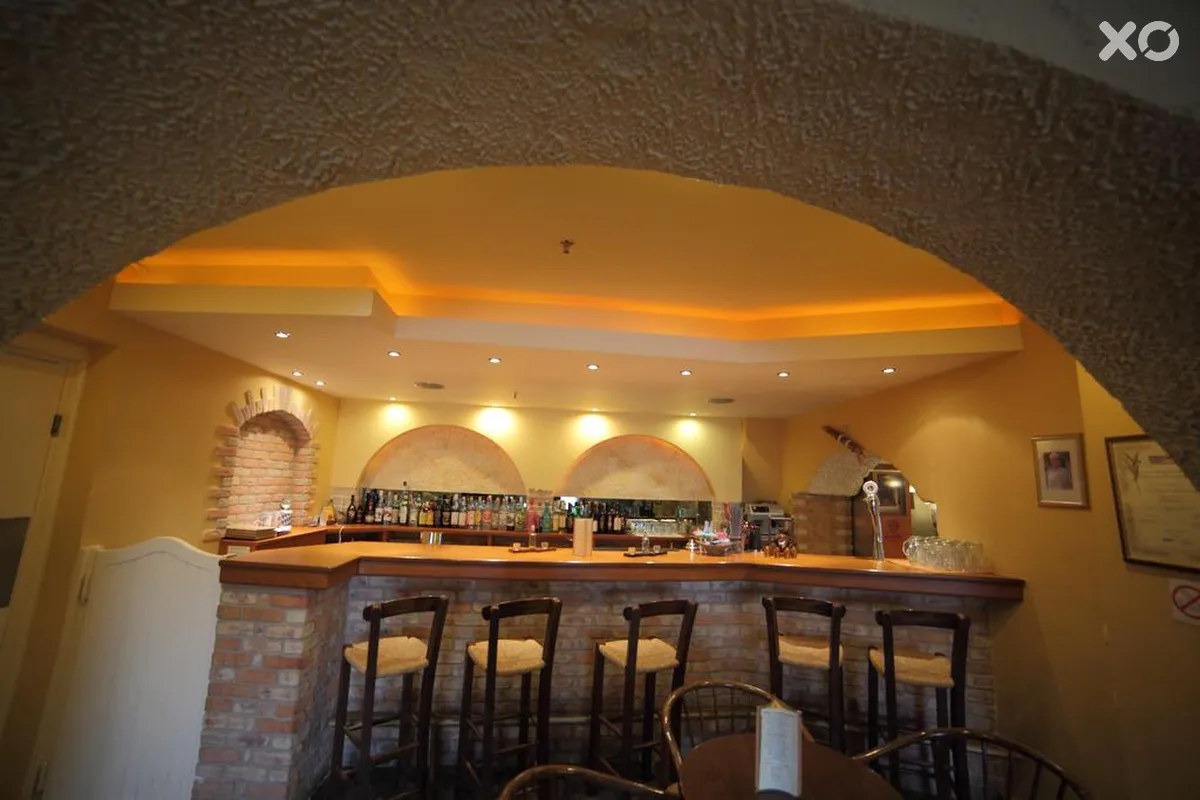 Erato Hotel
