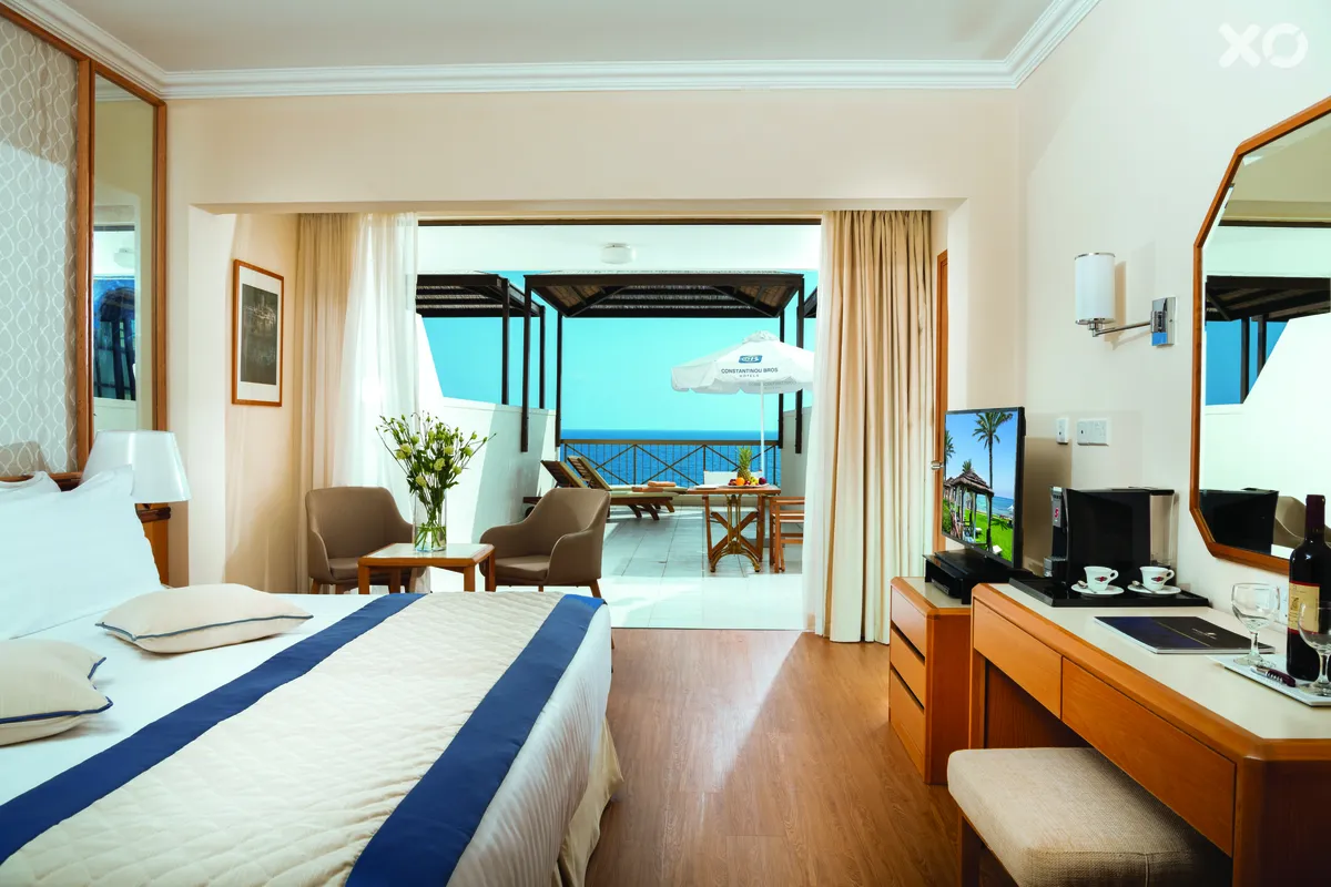 Constantinou Bros Athena Beach Hotel