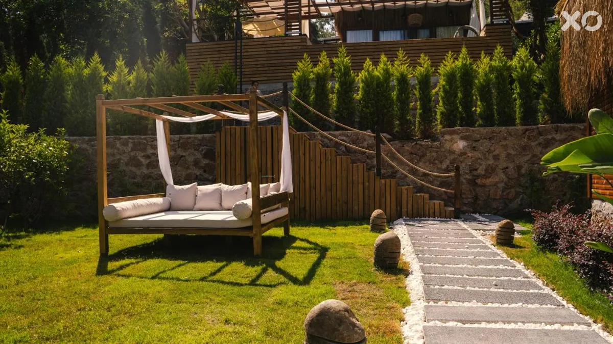 Lov Faralya Beach & Nature Retreat