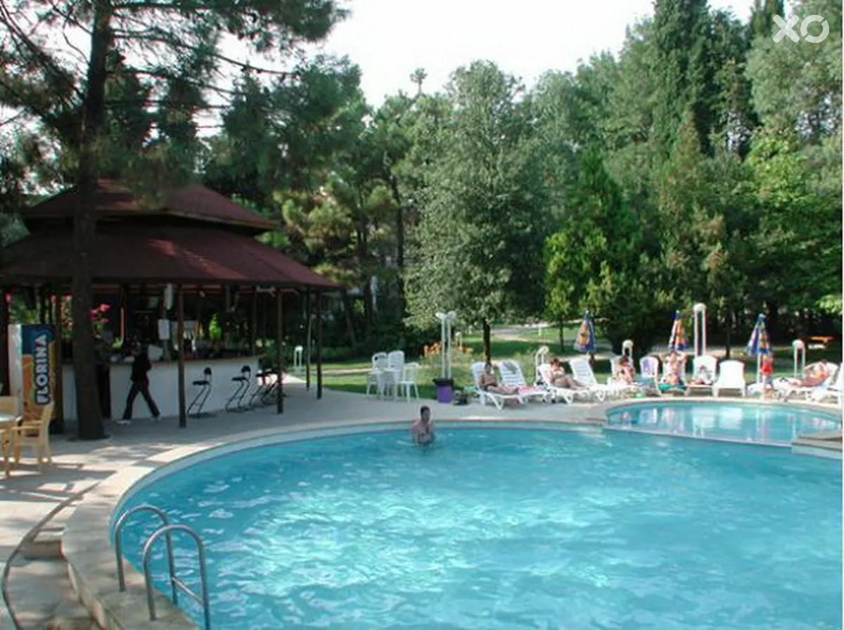 Oasis Park Hotel