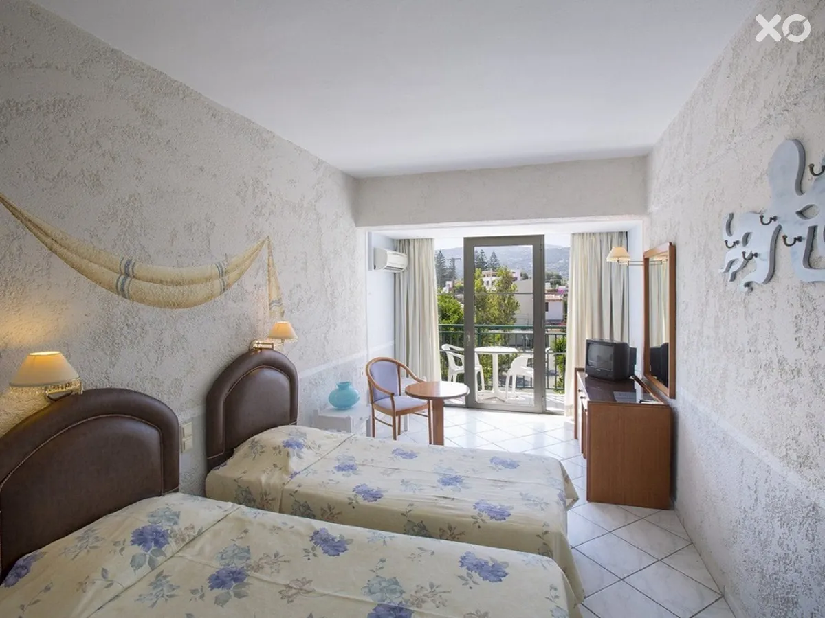 Golden Beach Hotel