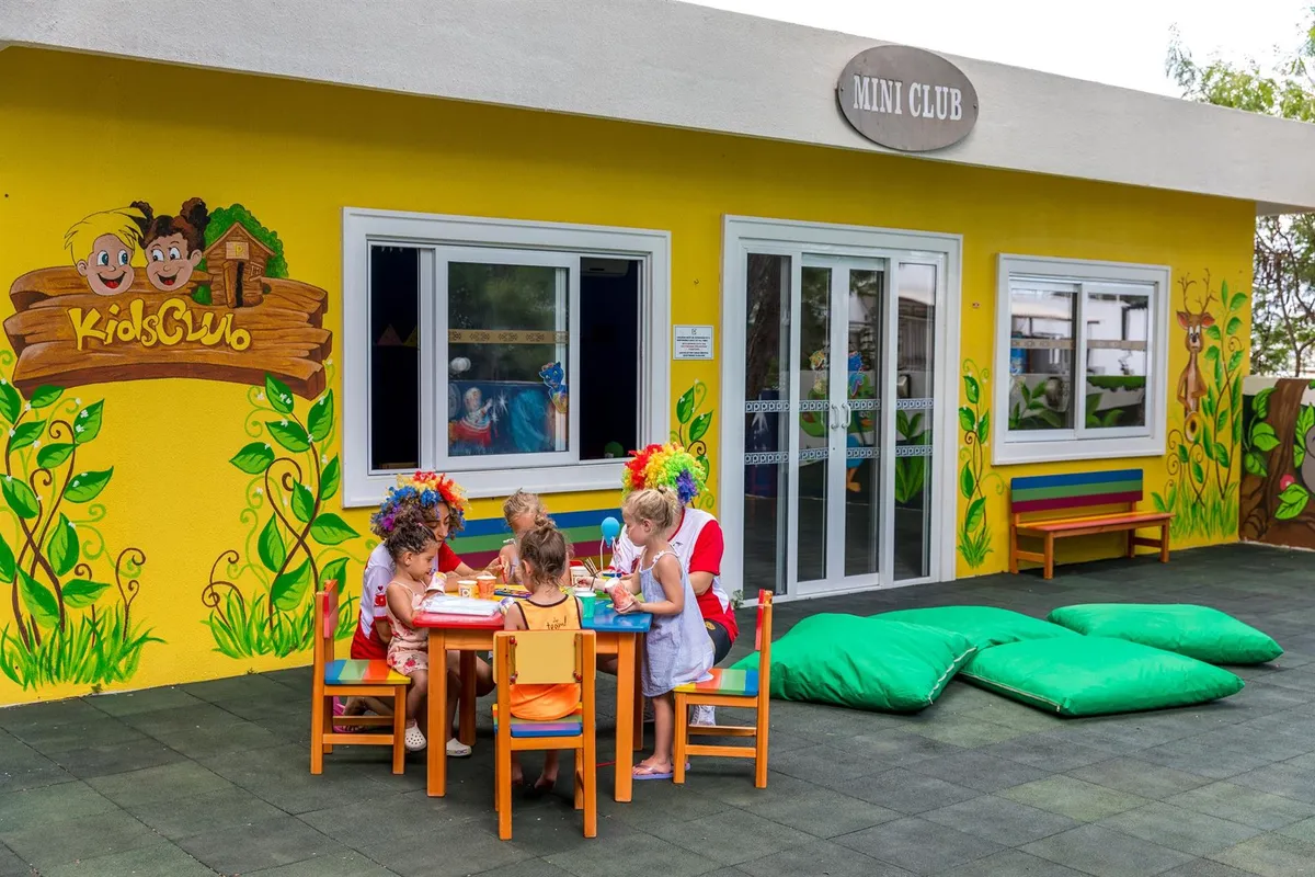 Isla Panorama Hotel