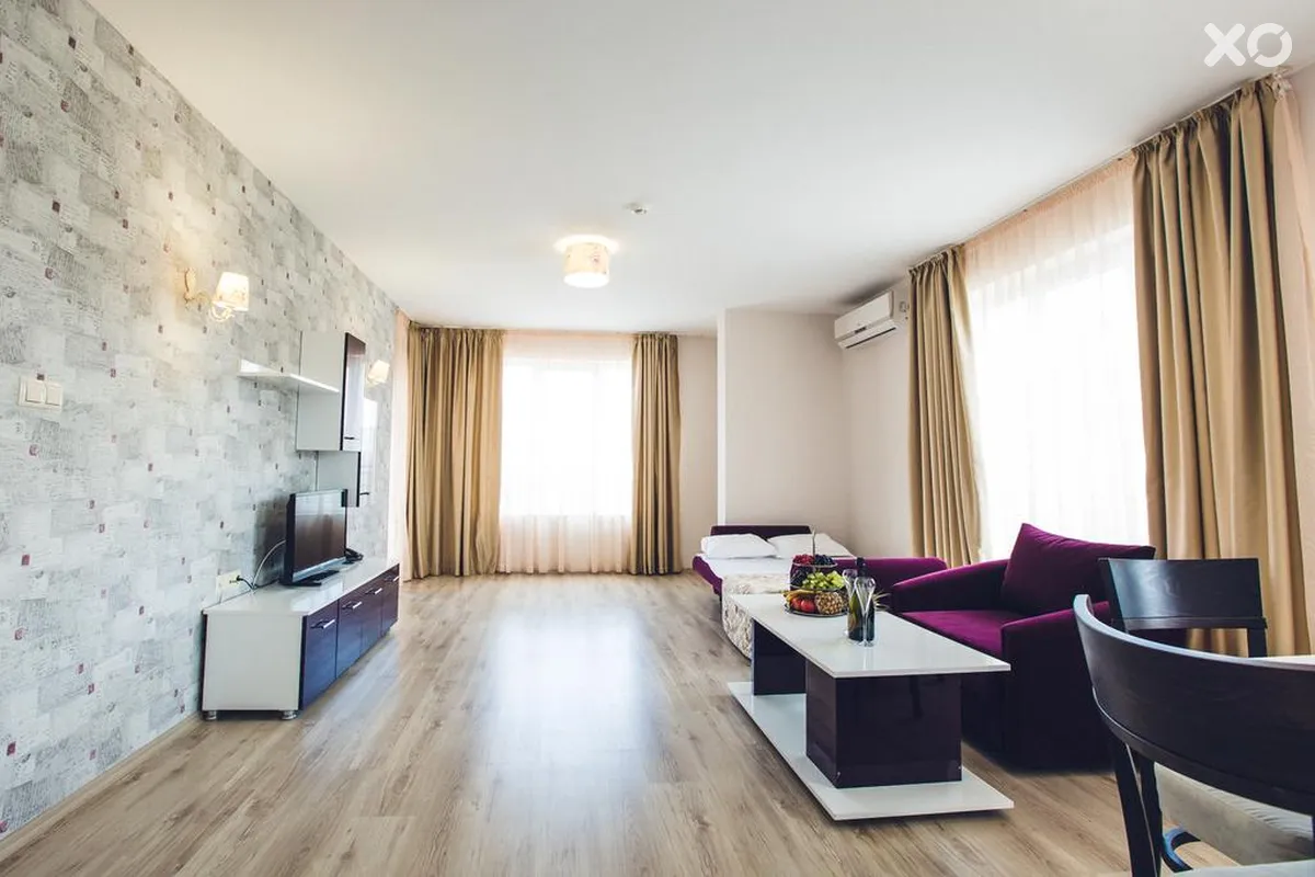 Avenue Deluxe ApartHotel