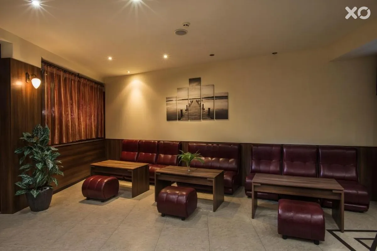 Lira Hotel