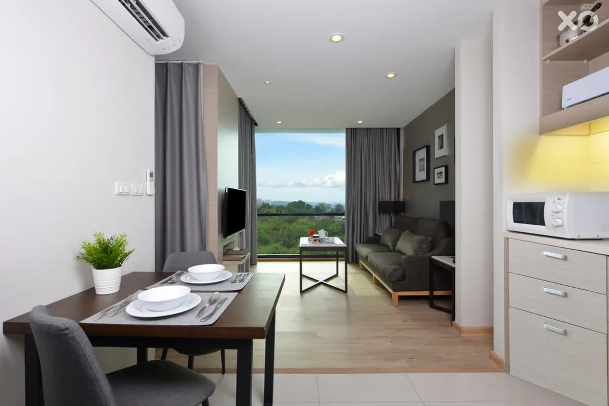 Altera Hotel & Residence