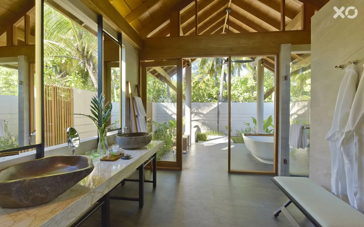 Emerald Faarufushi Resort & Spa