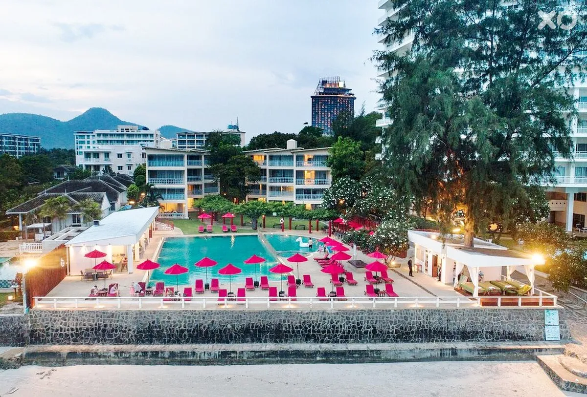 Chom View Hotel