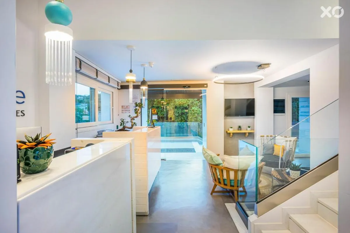 Mirablue Luxury Residences