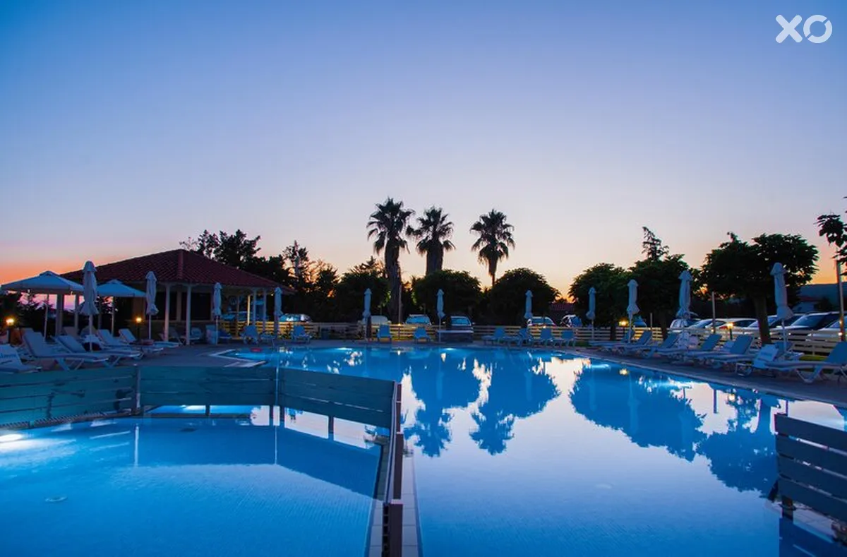 Acrotel Lily Ann Village
