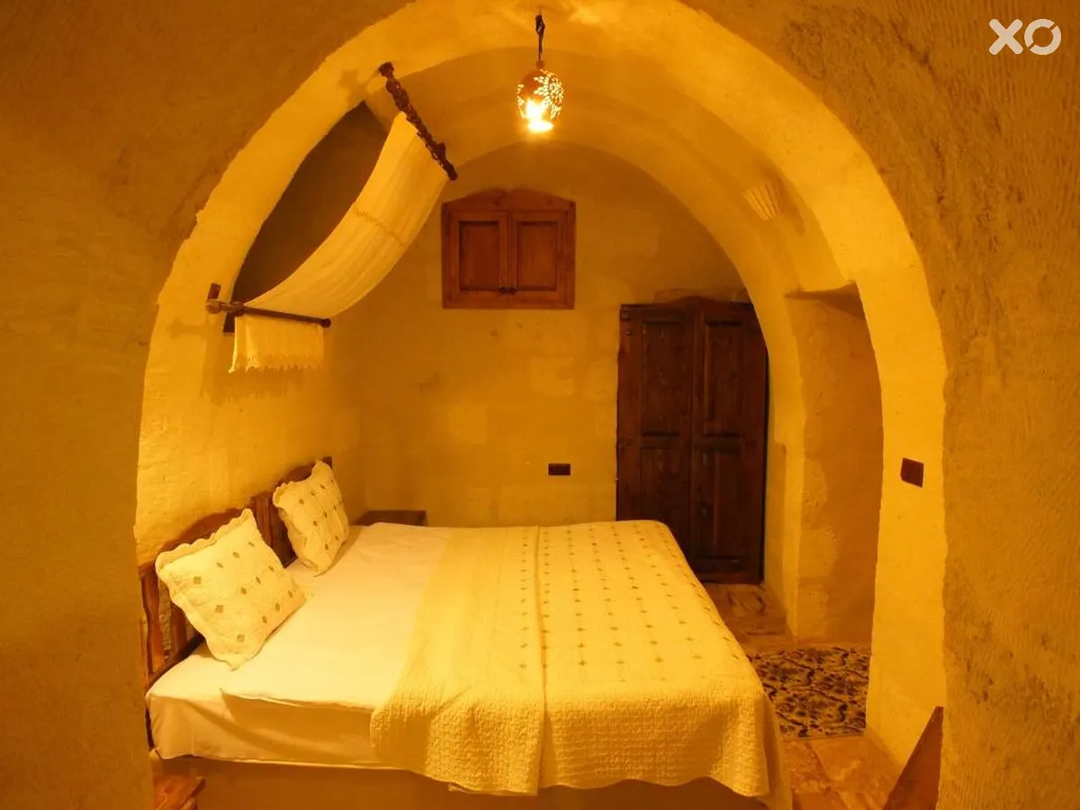 Dilek Tepesi Cave Hotel