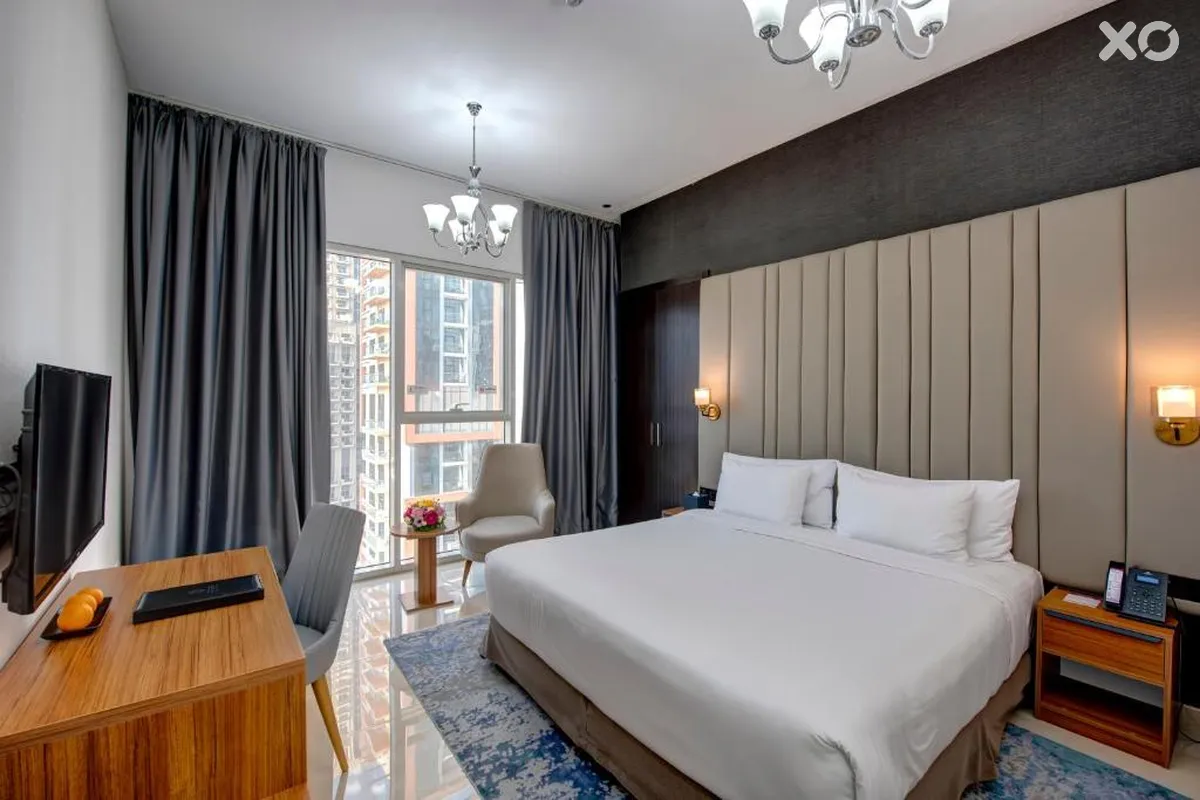 Royal Regency Suites