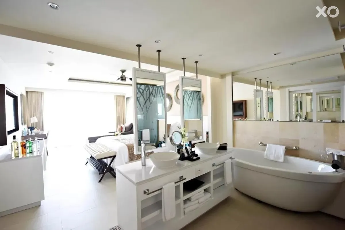 Hideaway на Royalton Riviera Cancun