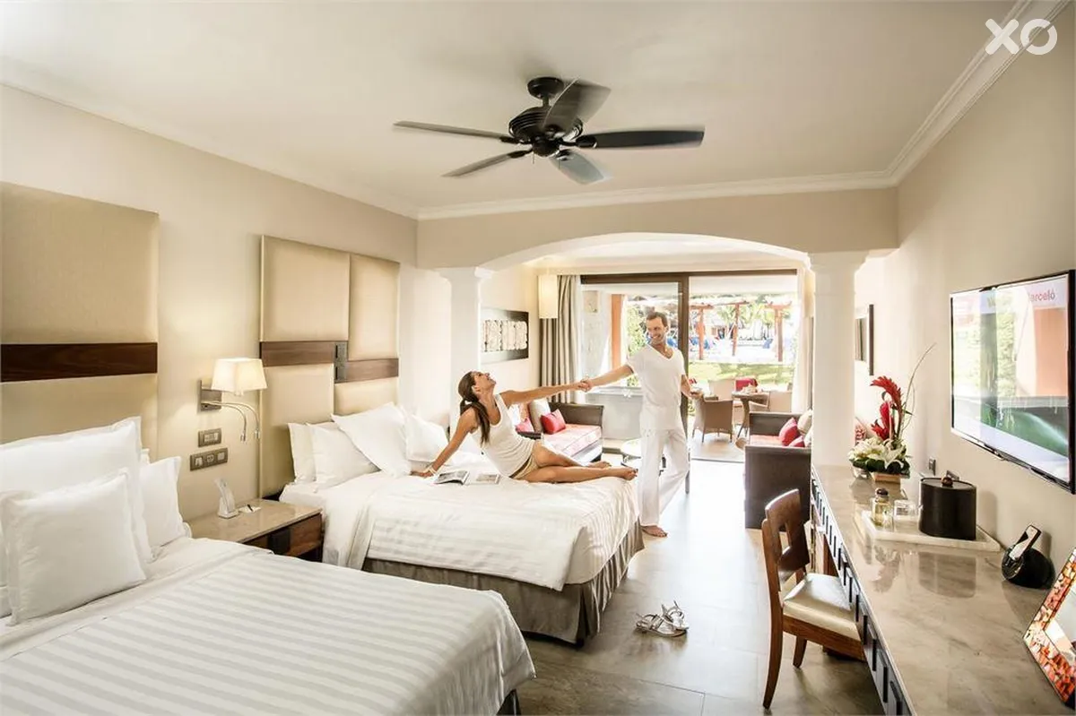 Barcelo Maya Grand Resort