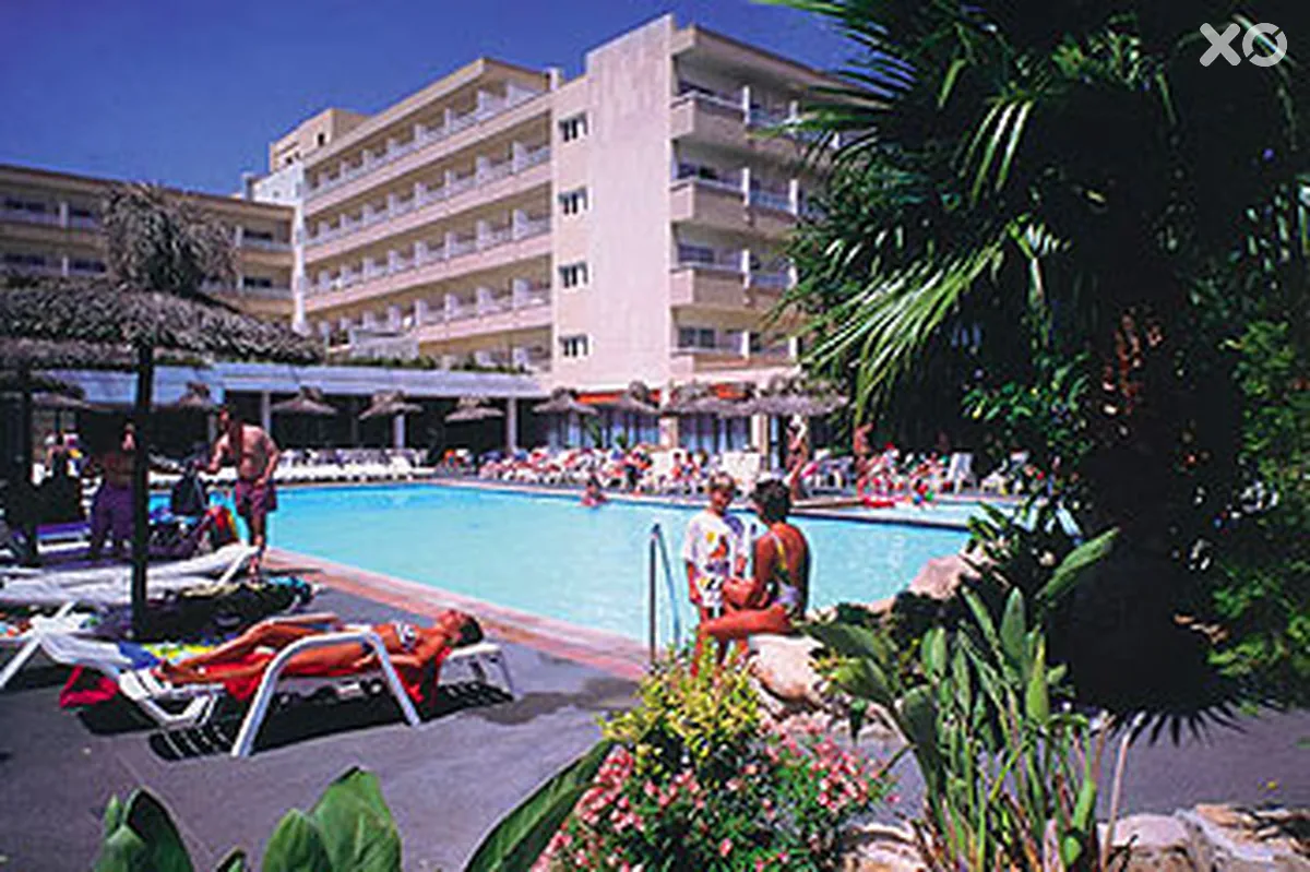 Globales Pionero Hotel