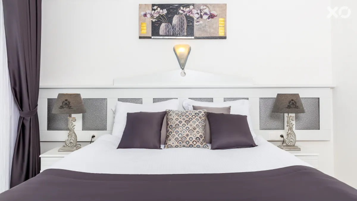 Aryes Deluxe Hotel