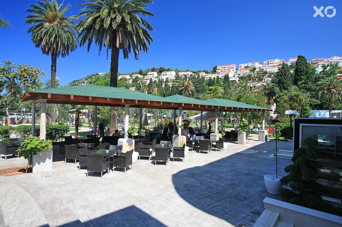 Park Grand Hotel