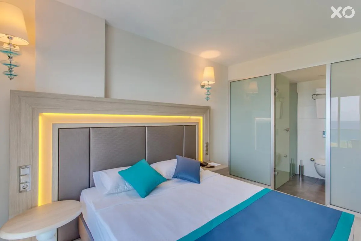 Falcon Club Hotel