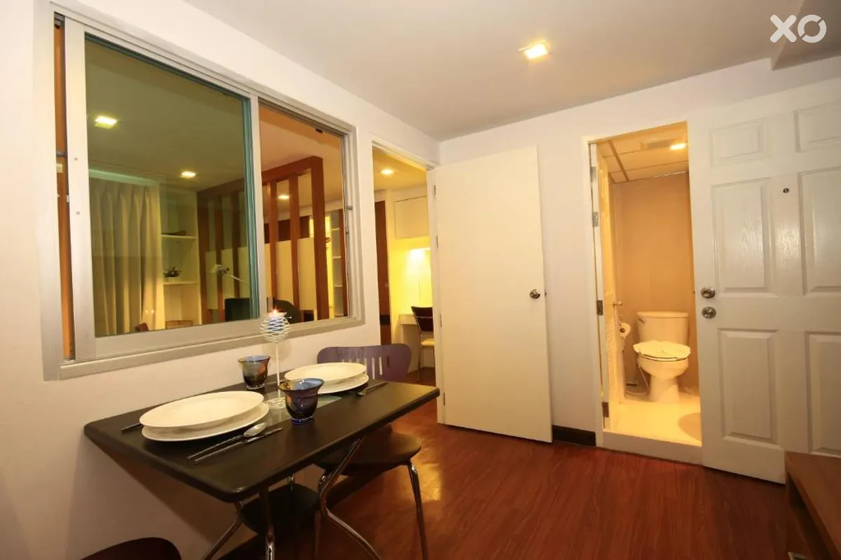 I Residence Sathorn Hotel