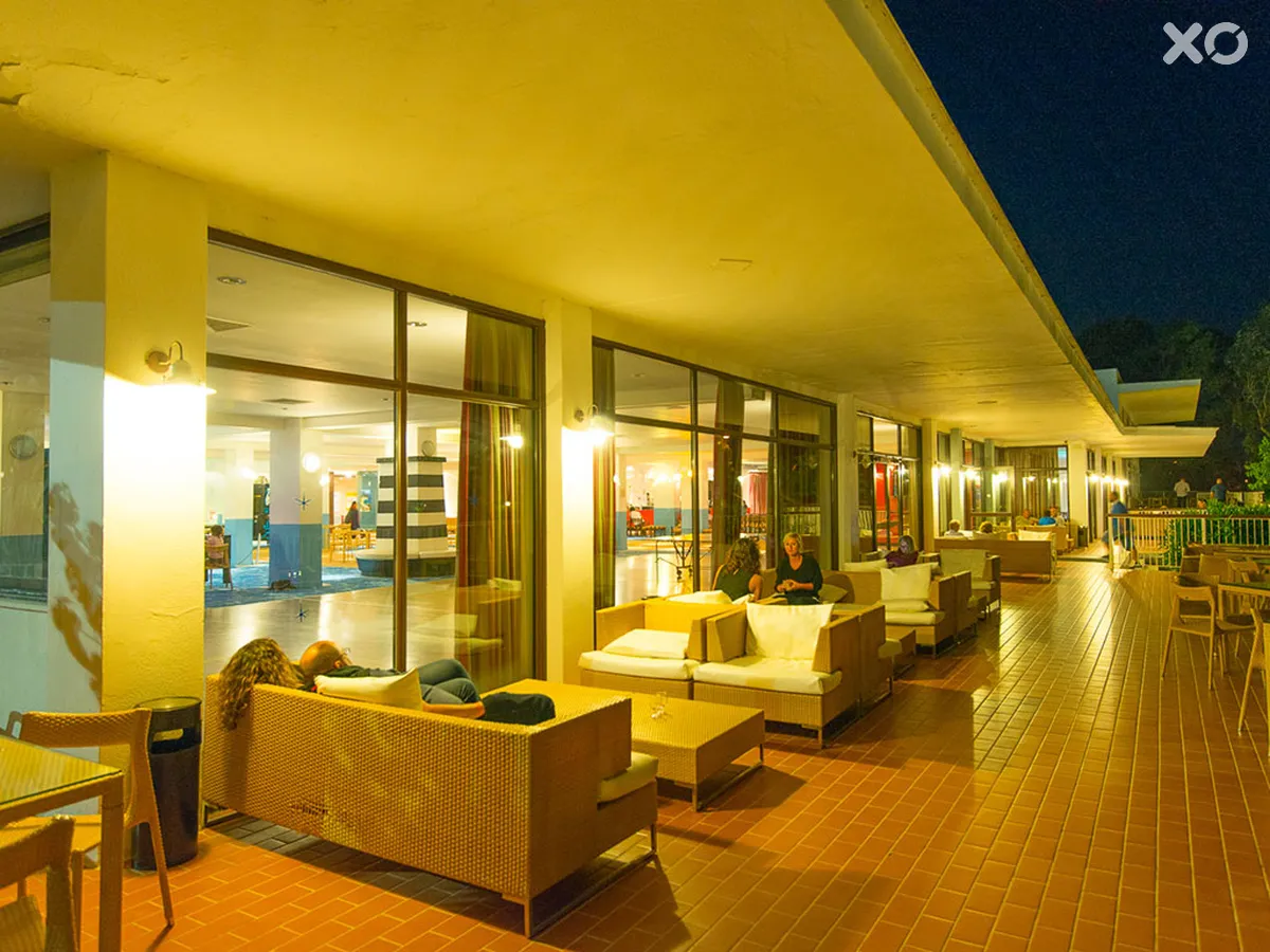 Golden Coast Hotel & Bungalows