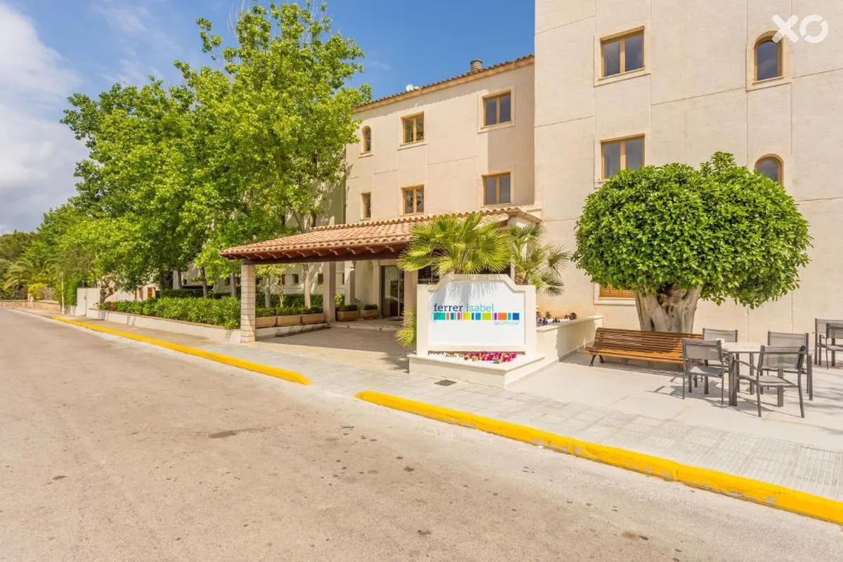 Ferrer Lime Isabel Aparthotel