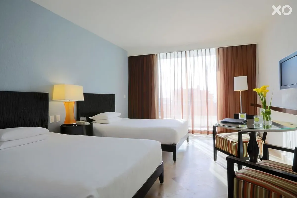 Krystal Altitude Cancun