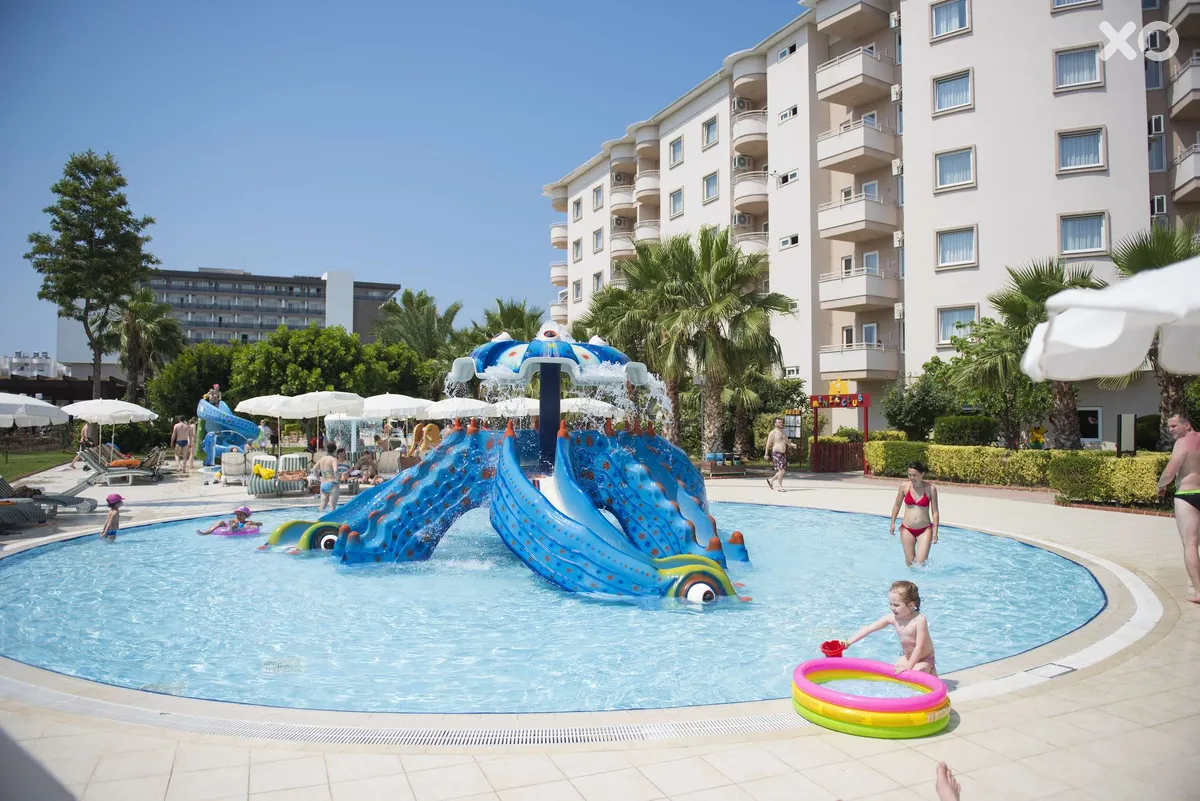 Royal Garden Beach Hotel