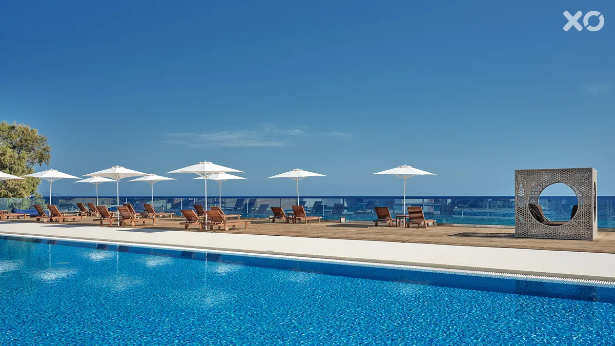 Cavo Orient Beach Hotel