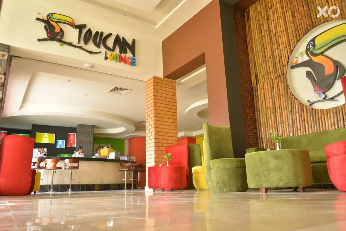Parrotel Beach Resort